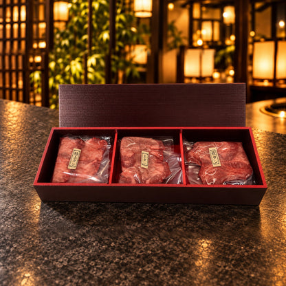 タン3種盛りの箱入り